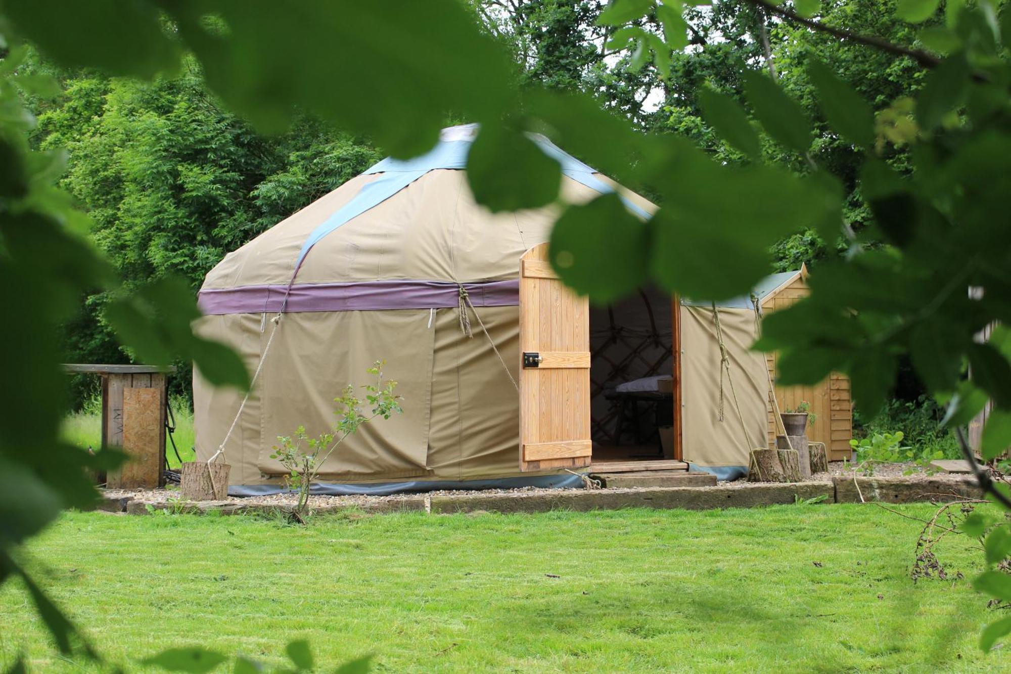 The Yurt At Worcesters Farm Canterbury Exterior photo